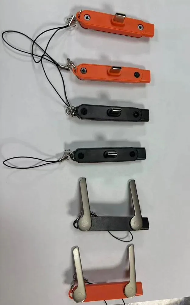C To C Connector With Stand