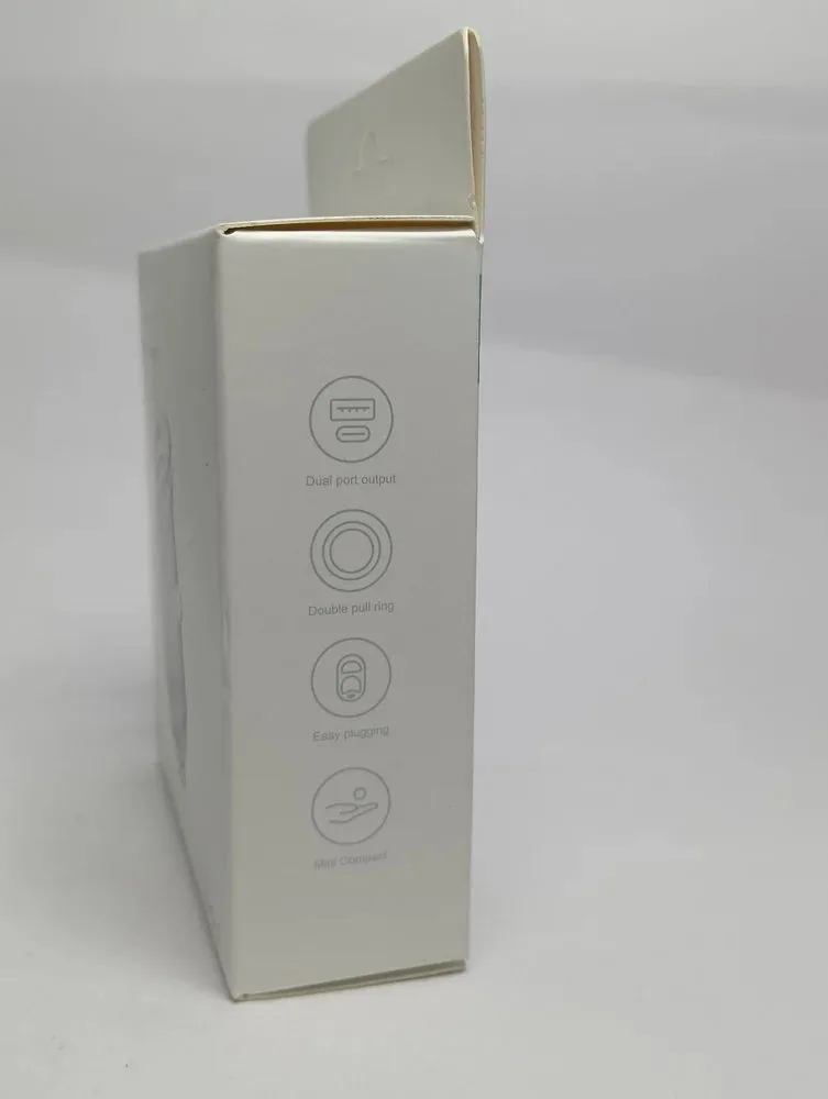 YY-C13 CAR CHARGER