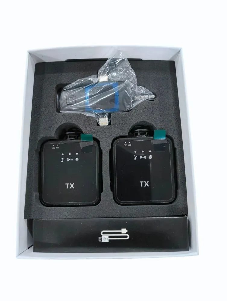 F11 2 Wireless Microphone