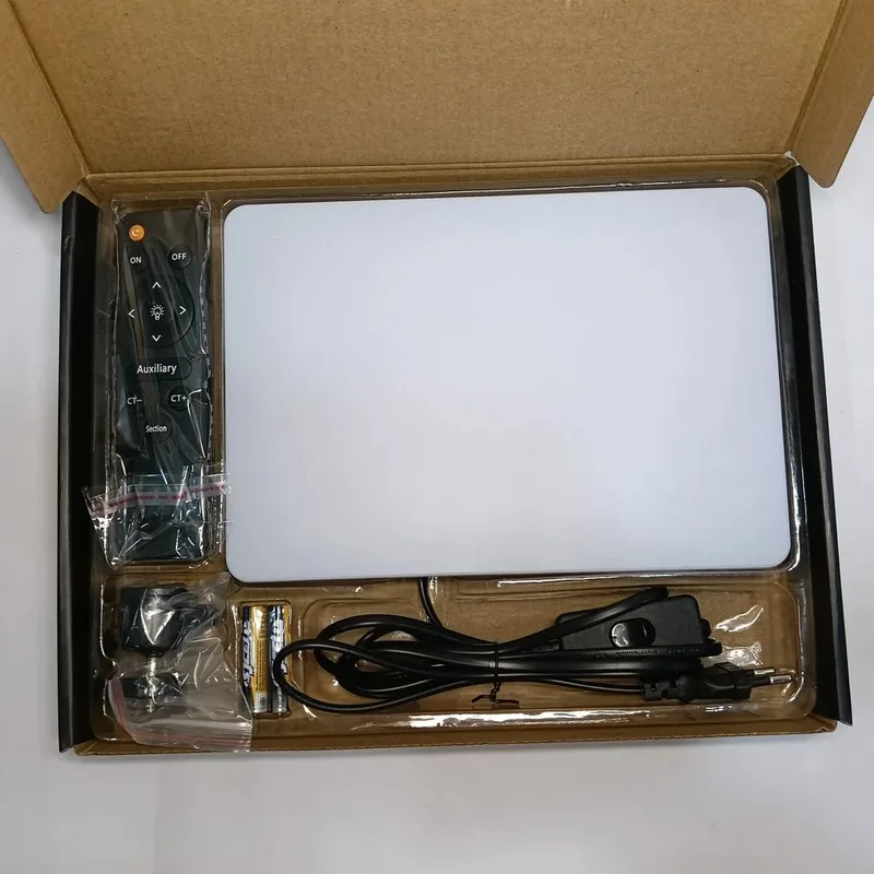 MM240 11 Inch Camera light