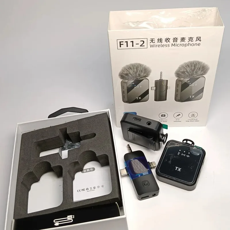 F11 2 Wireless Microphone