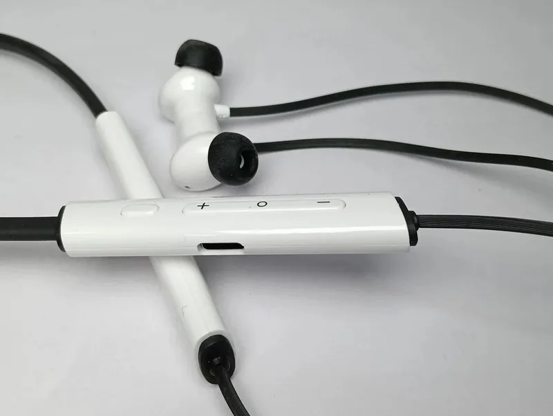 Z3 Bluetooth Neckband