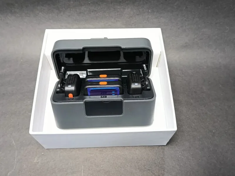 Q28 Wireless Mic