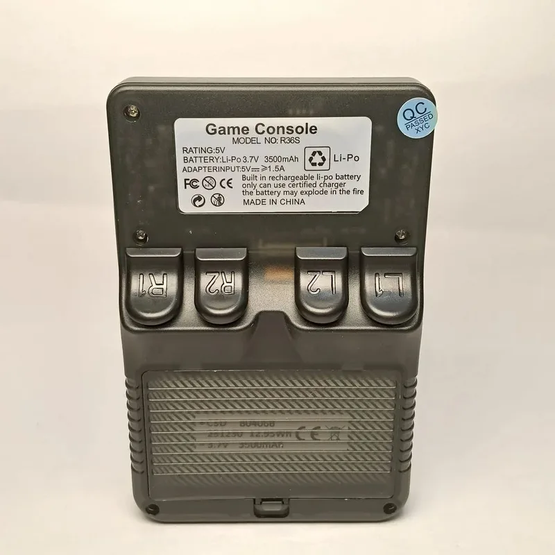 R36S Game Console