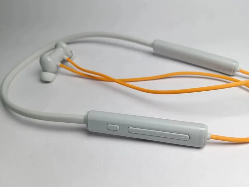 Z5 Bluetooth Neckband