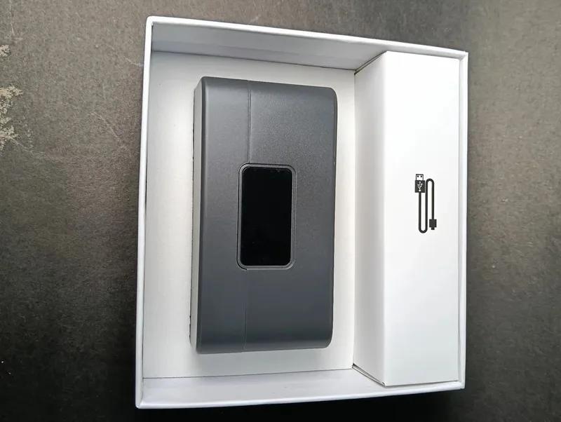 Q28 Wireless Mic