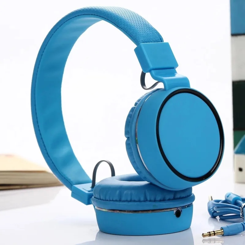 881 Headphone