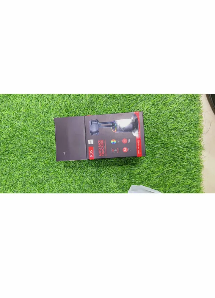 P05 FACE TRACKING GIMBLE WITH RGB LIGHT(AUTO FACE DETECTION)