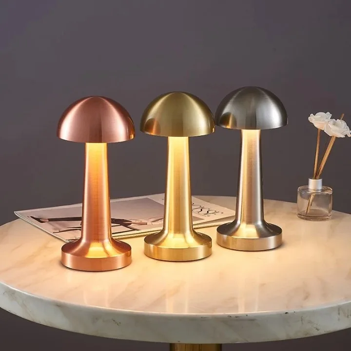 Metal Desk Lamp